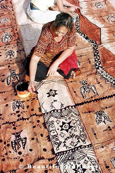 tapa cloth on tongatapu island